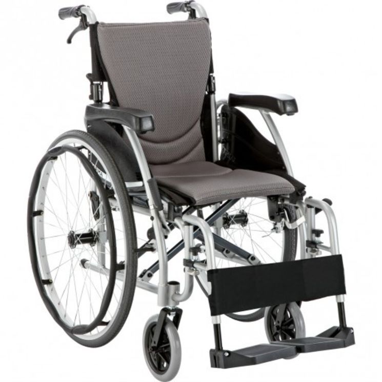 Fauteuil roulant S-Ergo Karma  largeur d'assise 46 cm.